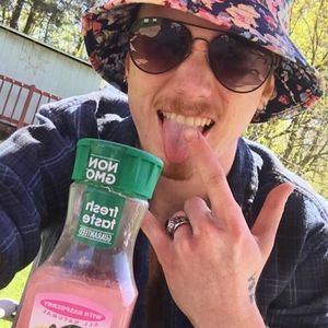 Meet your Posher, Nick